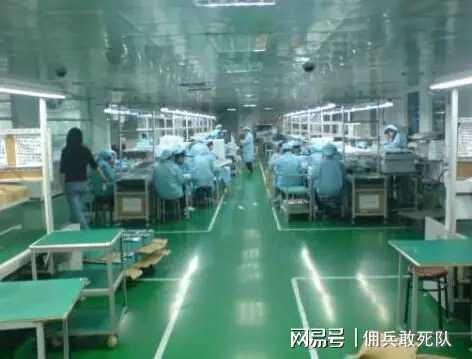 六七十年代工厂为何能实施8小时工作制，而现代旅游业务却难以为继？